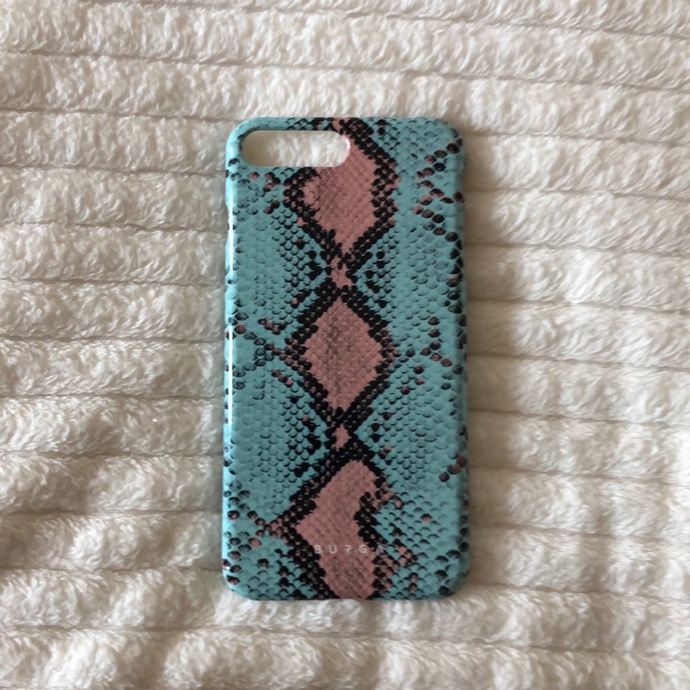 i phone 8 plus (Burga case)